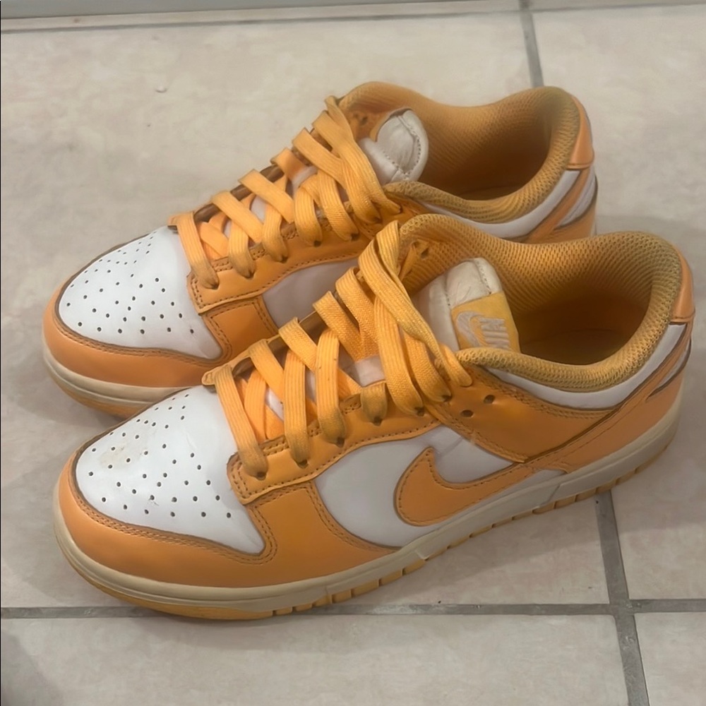 Nike dunk size 6.5w Orange and White Sneakers